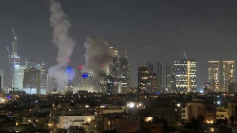 روزنامه عبری: حمله موشکی ایران طرح تخلیه پایگاه‌های نظامی اطراف مناطق مسکونی را تقویت کرد