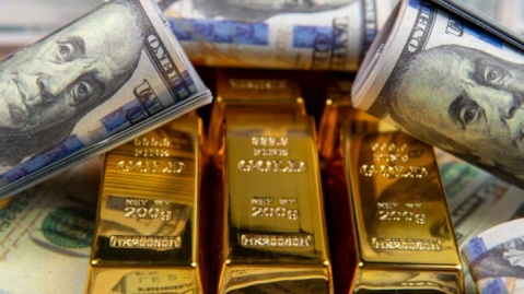 کاهش بهای طلا در پی رشد شاخص دلار؛ ترامپ همچنان در کانون تحولات