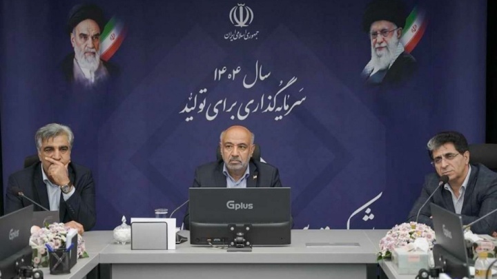 وزیر کار: با مدیریت سیاسی نمی توان اقتصاد را مدیریت کرد