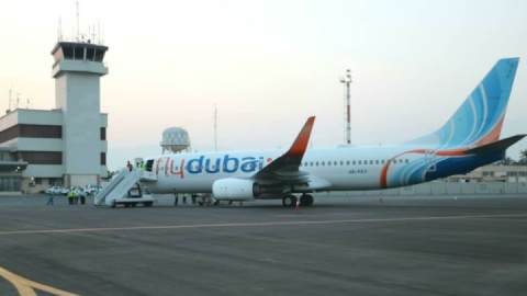 آخرین وضعیت پروازها در آسمان ایران/ دلیل تعویق پروازهای اماراتی