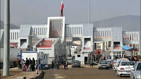 خللی در روند تجارت ایران با کشورهای همسایه در جنگ تحمیلی ۱۲ روزه ایجاد نشد