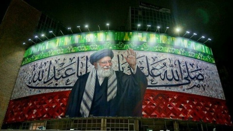 جدیدترین دیوارنگاره میدان ولیعصر (عج) رونمایی شد