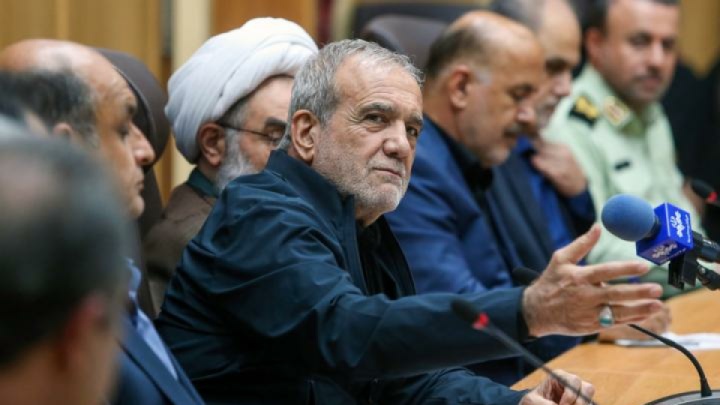 عملکرد موفق دولت در حوزه معیشت از راههای تقویت انسجام در کشور است