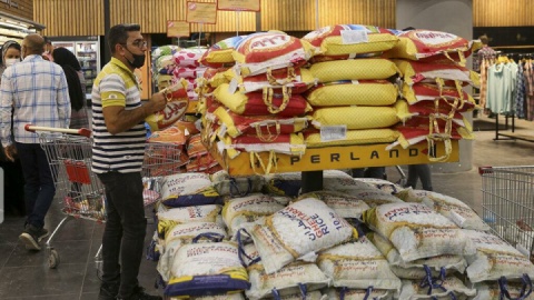 هیچ کالای اساسی دولتی در بنادر باقی نمانده است