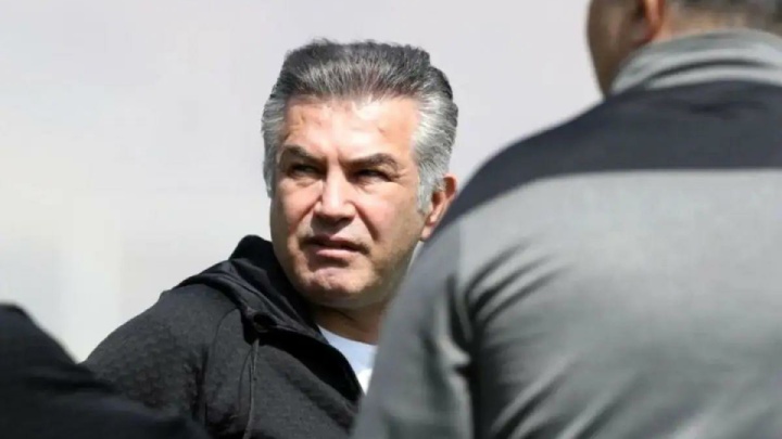 استیلی: چرا بدون هماهنگی ۸ بازیکن استخدام شدند!