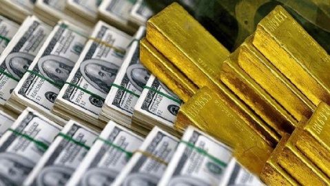 کاهش قیمت طلا و دلار