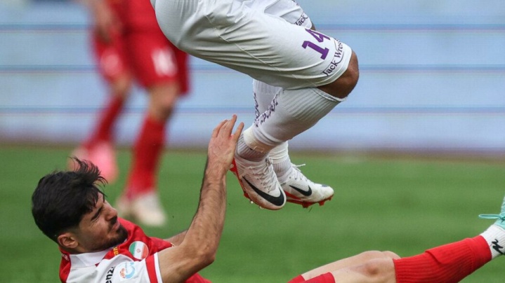 بازیکن ناراضی پرسپولیس سپاهانی می‌شود؟