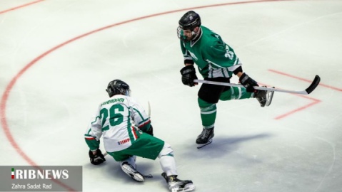 گزارش تصویری/ مسابقات هاکی روی یخ