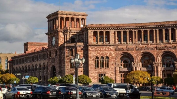 چطور زمینی به ایروان برویم؟