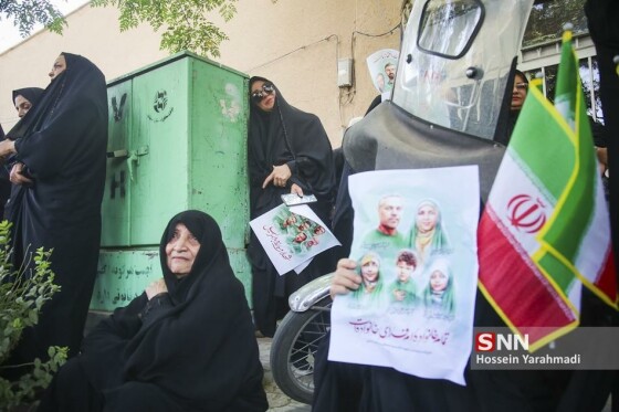 تشییع پیکر مطهر ۶ تن از شهدای هوافضای سپاه در کاشان