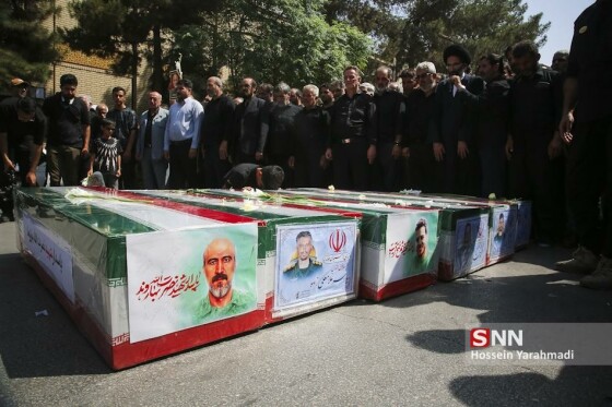 تشییع پیکر مطهر ۶ تن از شهدای هوافضای سپاه در کاشان