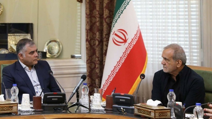 بازدید سرزده رئیس‌جمهور از وزارت نفت