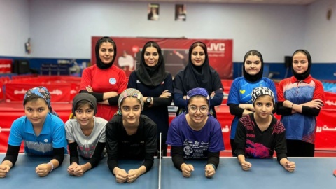 هشت پینگ‌پنگ‌باز دعوت شدند