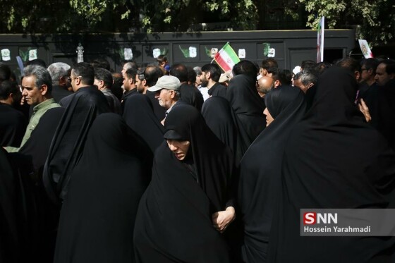 تشییع پیکر مطهر ۶ تن از شهدای هوافضای سپاه در کاشان