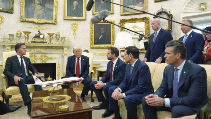 ترامپ روسیه را به تعرفه‌های شدید در صورت عدم توافق برای پایان جنگ اوکراین تهدید کرد