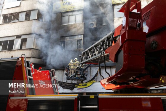 آتش سوزی انبار کفش