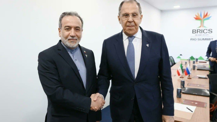 میزبانی چین از دیدار آتی عراقچی و لاوروف