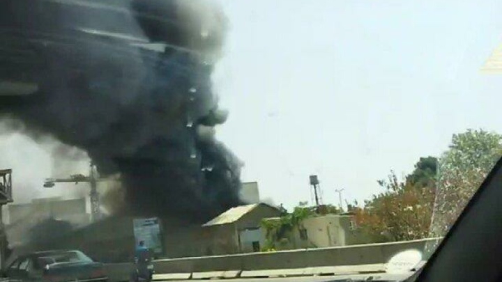 آتش‌سوزی یک کارگاه مبل‌سازی در کرج مهار شد