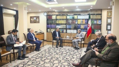 ولایتی: غنی‌سازی خط قرمز ایران است