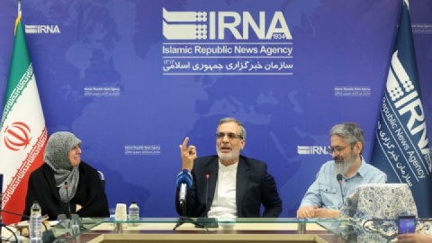 جابری‌ انصاری: نباید امام موسی صدر را ساده‌سازی کنیم