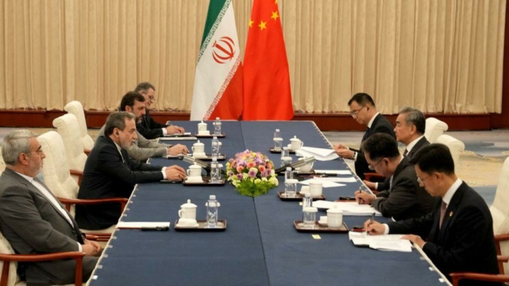 وزیران امور خارجه ایران و چین دیدار کردند