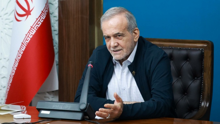 دسترسی به اطلاعات آزاد حق همه مردم است