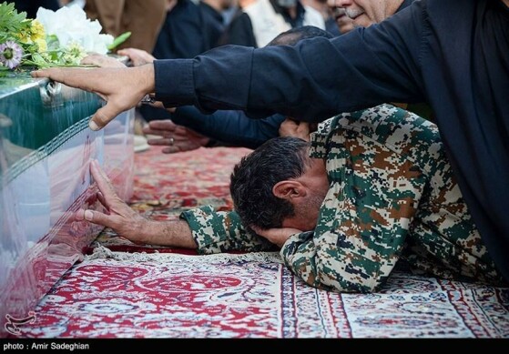 مراسم استقبال از پیکر سردار شهید غلامحسین غیب پرور مراسم استقبال از پیکر سردار شهید غلامحسین غیب پرور