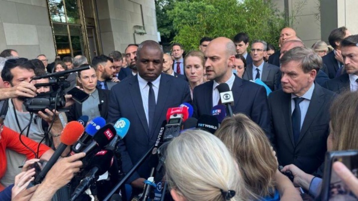 هشدار تروئیکا و اتحادیه اروپا درباره بازگشت تحریم‌ها