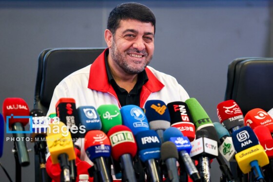 نشست خبری رئیس جمعیت هلال احمر