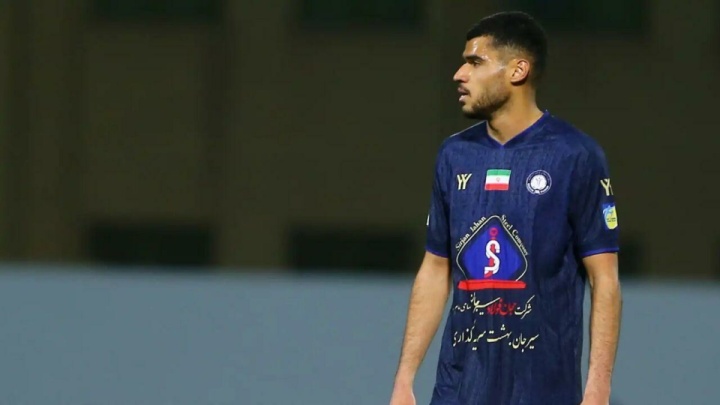 مدافع استقلالی، پرسپولیسی می‌شود؟