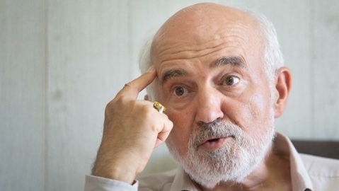 احمد توکلی دچار سکته قلبی و در بیمارستان بستری شد