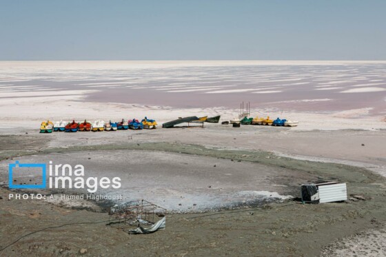 شنا در ارومیه «نیمهجان»