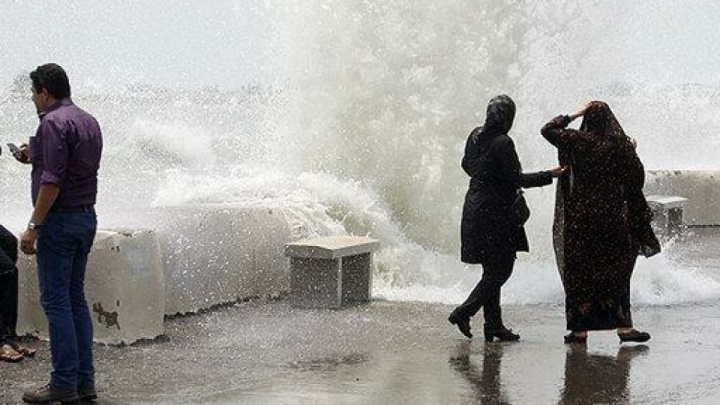 هشدار وزش باد و افزایش ارتفاع امواج در جنوب کشور