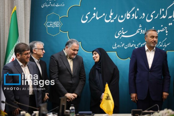 امضای تفاهم نامه سرمایه گذاری در ناوگان ریلی مسافری