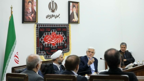 هشدار جدی عارف به محتکران/ مصوبات ستاد تنظیم بازار ظرف ۱۵ روز اجرا شود