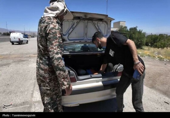 بازدید معاون سیاسی استاندار قزوین از پست‌های ایست‌وبازرسی