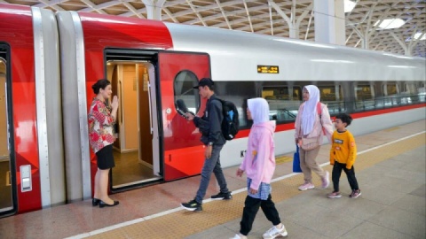 جایگزینی چین در پروژه‌های زیر ساختی جنوب شرق آسیا به دنبال کاهش حمایت مالی آمریکا