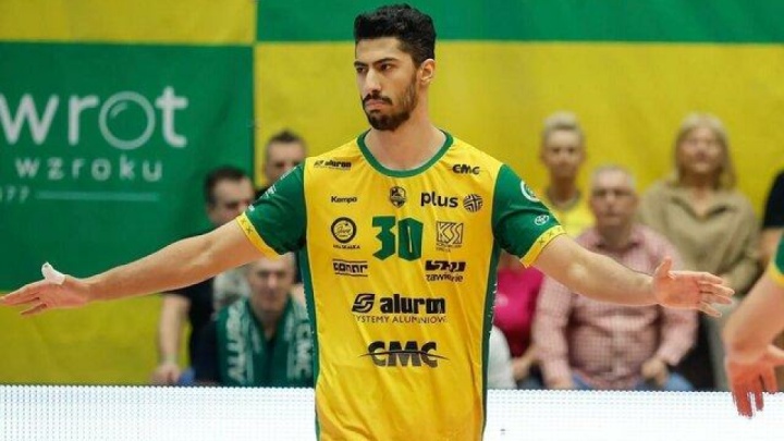 مبین نصری ستاره والیبال ایران عضو تیم روسی شد