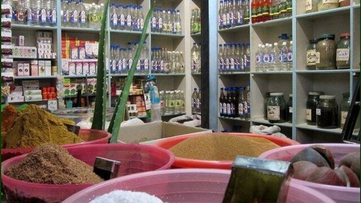 عطاری‌ها مجاز به فروش متادون یا داروی شیمیایی نیستند