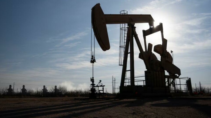 قیمت نفت به‌دنبال ثبات حوالی کانال کلیدی ۷۰ دلار