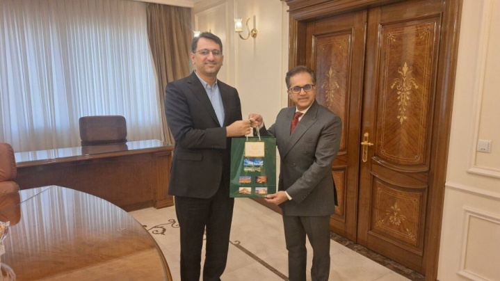 فرصت‌های همکاری گردشگری و تجاری میان پاکستان و کیش بررسی شد