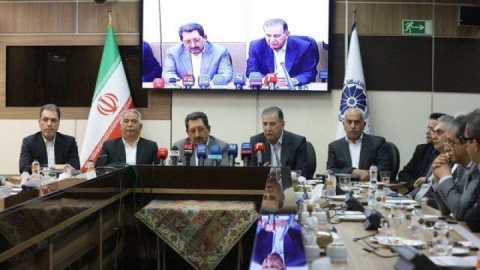 مدت زمان بسته حمایت از تولید تمدید می‌شود/ ترخیص یک میلیون و ۳۰۰ هزار تن کالا از گمرکات