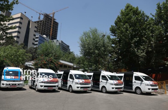 مراسم رژه خودرویی اورژانس اجتماعی