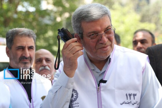 مراسم رژه خودرویی اورژانس اجتماعی