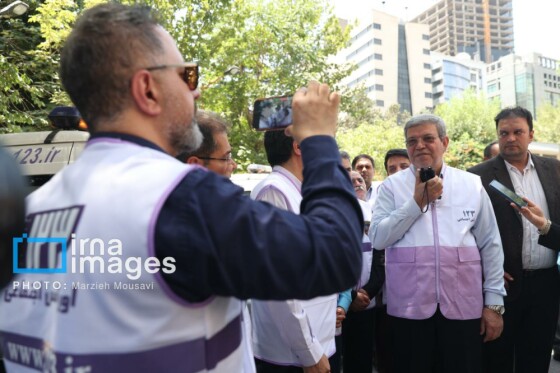 مراسم رژه خودرویی اورژانس اجتماعی