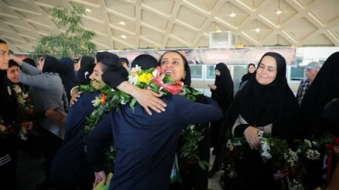 گزارش تصویری/ استقبال از تیم ملی فوتبال دختران ایران در مشهد