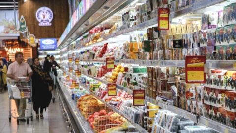 زیرساخت‌های تامین و توزیع کالا تقویت می‌شود/ پایش مستمر کالاهای اساسی