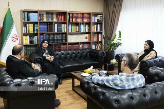 بازدید مدیرعامل موزه سینما از موسسه فرهنگی مطبوعاتی ایران