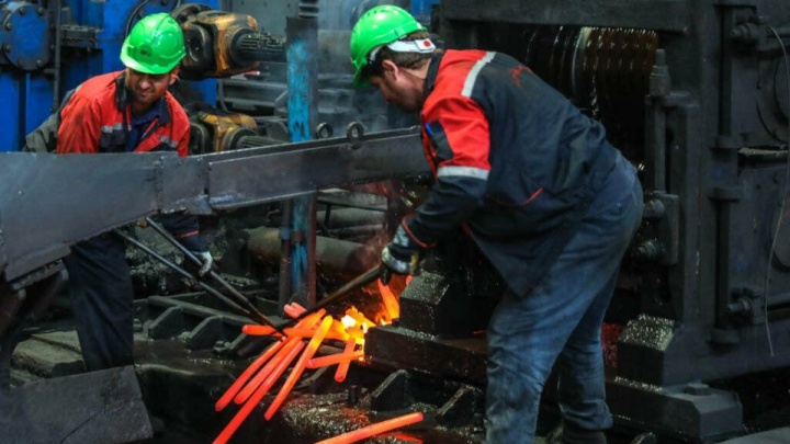 کاهش ۴.۸ درصدی تولید فولاد ایران در بهار امسال
