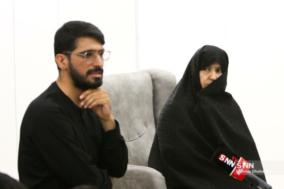 دیدار دانشجویان با خانواده سردار سرلشکر شهید محمود باقری